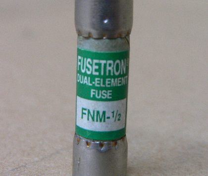 FNM-2-1/2 FUSETRON BUSSMAN DUAL ELEMENT FUSE